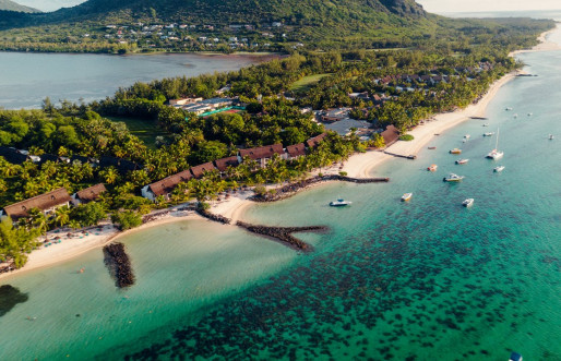 Mauricia Beachcomber aerial