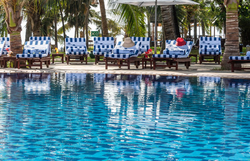 Travellers Beach Hotel & Club