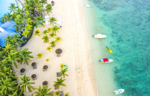 Victoria Beachcomber Beach